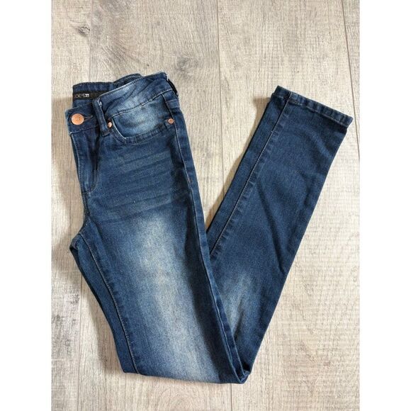 Joes Jeans Youth Size 10 Skinny Fit Denim‎ Pants Distressed Wash Blue Stretch - Picture 1 of 4